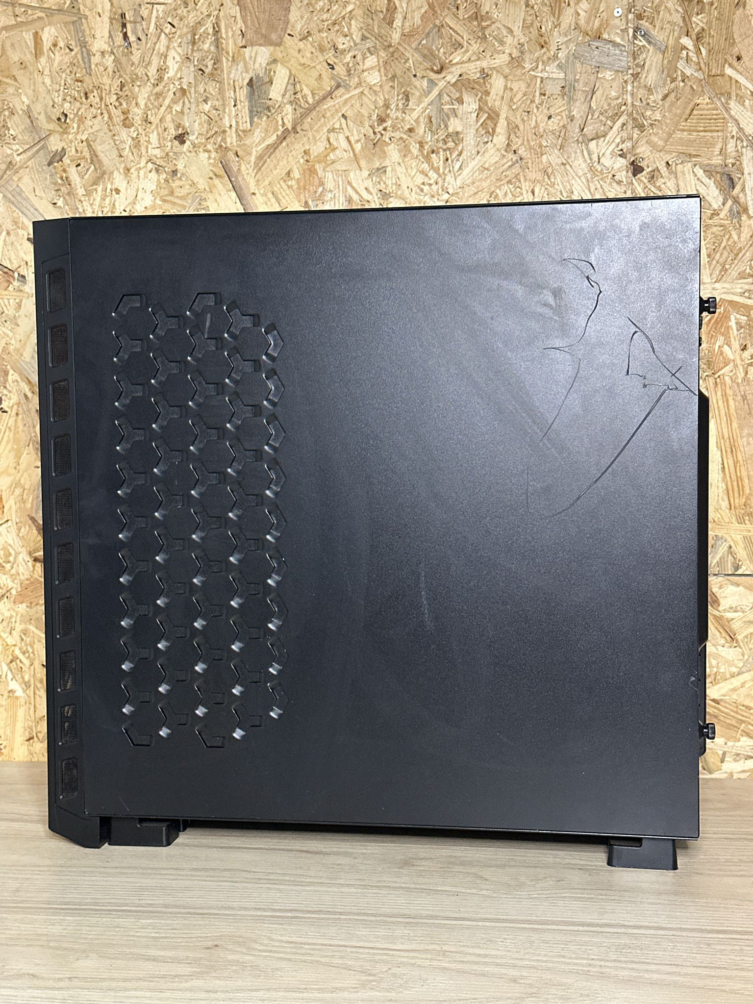 ARGB Gaming PC Ryzen 7 3700X - RTX 3070 - NVME M.2 SSD